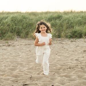 Oat Co Flutter Jumpsuit- Ivory size 6/7